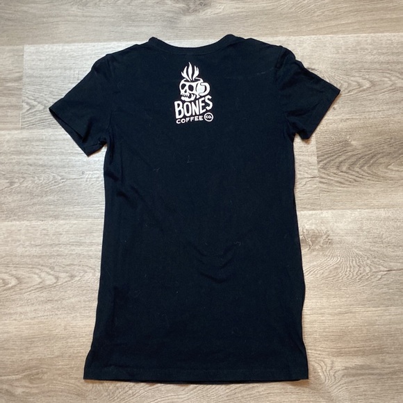 Bones Coffee Skeleton Logo Graphic Tee Black Women’s Medium - Picture 6 of 6
